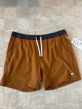 Vuori Kore Short in Tumeric